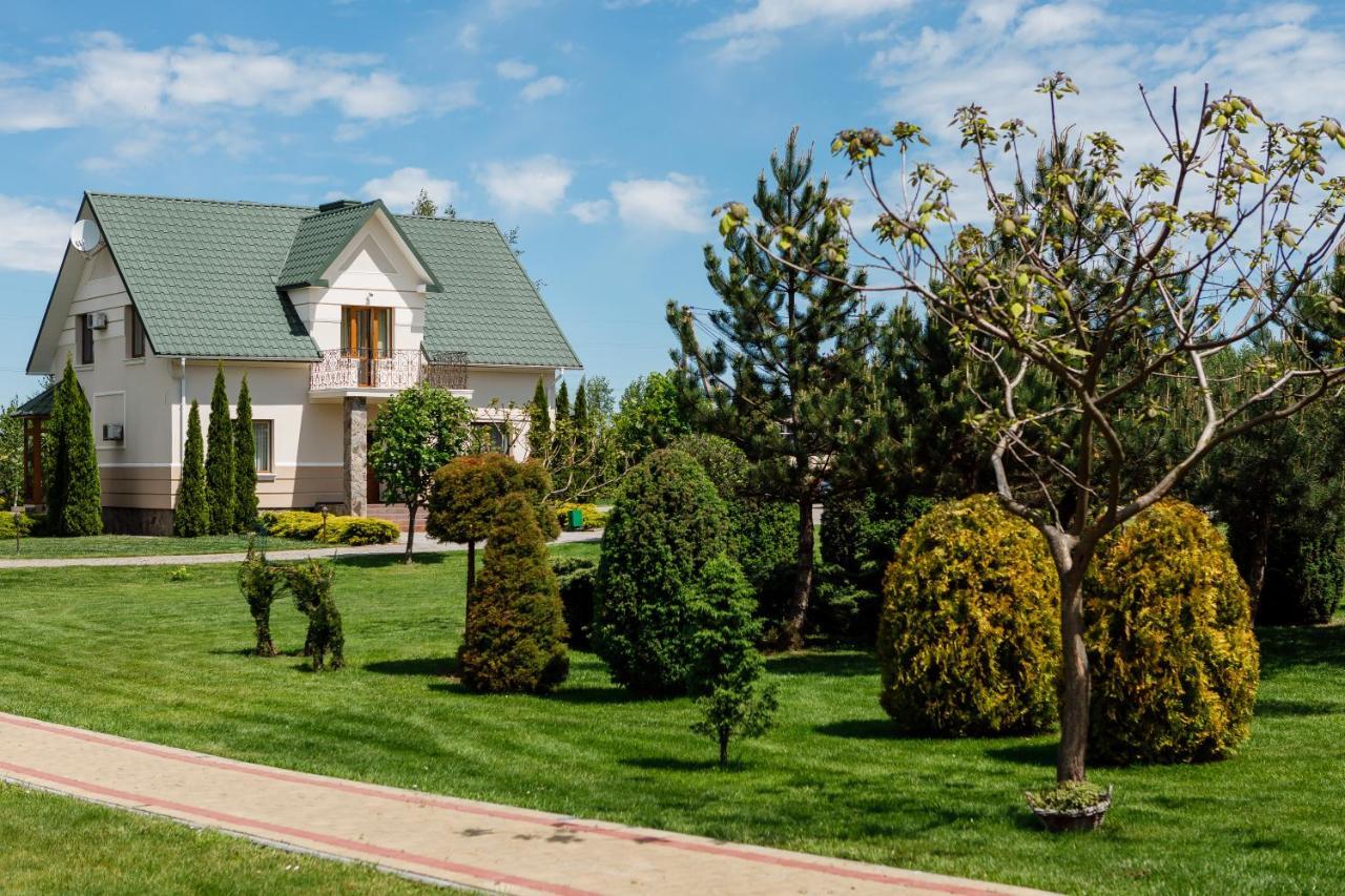 Рестпарк Рекреаційний Комплекс Poddubtsy Exteriör bild